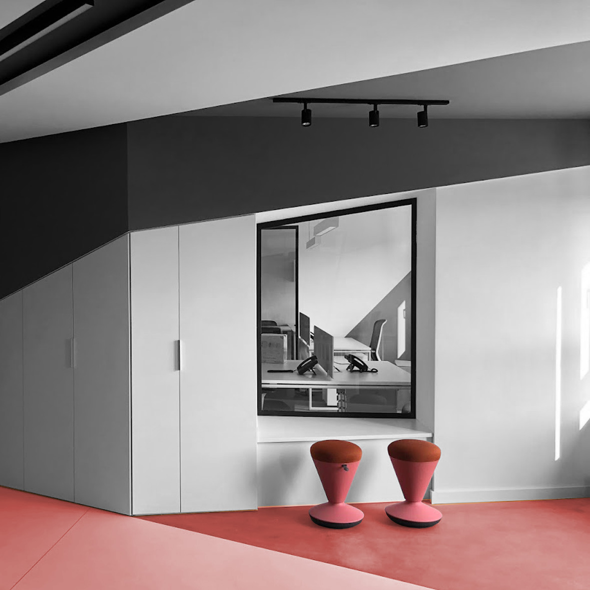 Triton Office